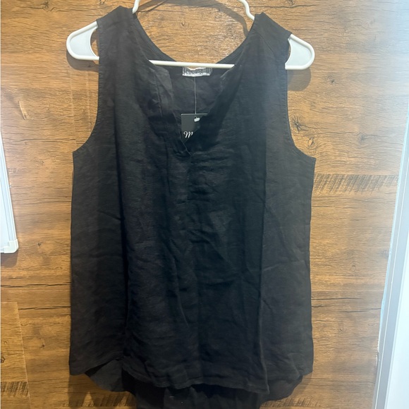 Magali Linen Sleeveless Black Top - Picture 2 of 6